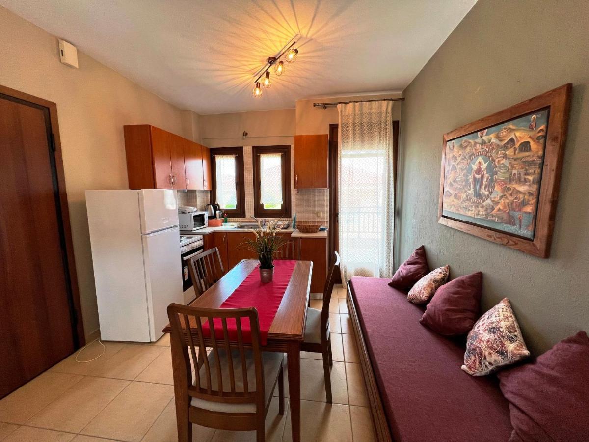 Nea Roda Apartments Экстерьер фото
