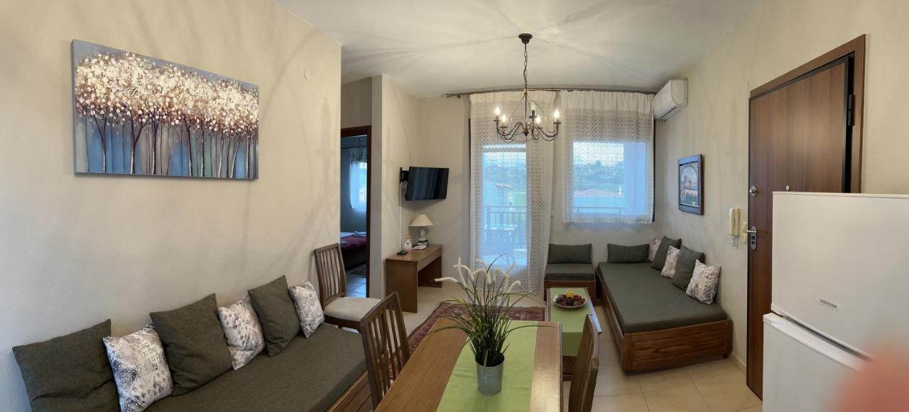 Nea Roda Apartments Экстерьер фото